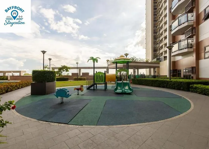 Apartment Bayfront Near Airport, Moa, Picc, Star City, Okada With Fast Wifi & Netflix Free Pool Access *