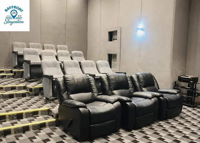 Bayfront Near Airport, Moa, Picc, Star City, Okada With Fast Wifi & Netflix Free Pool Access Apartment *